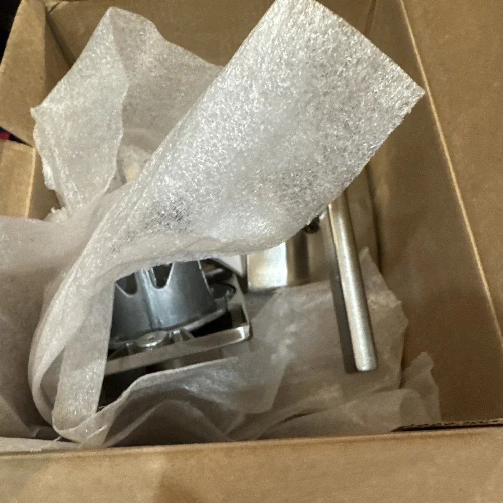 Schlage F51A‎ LAT 619 CEN Lever Keyed Entry
